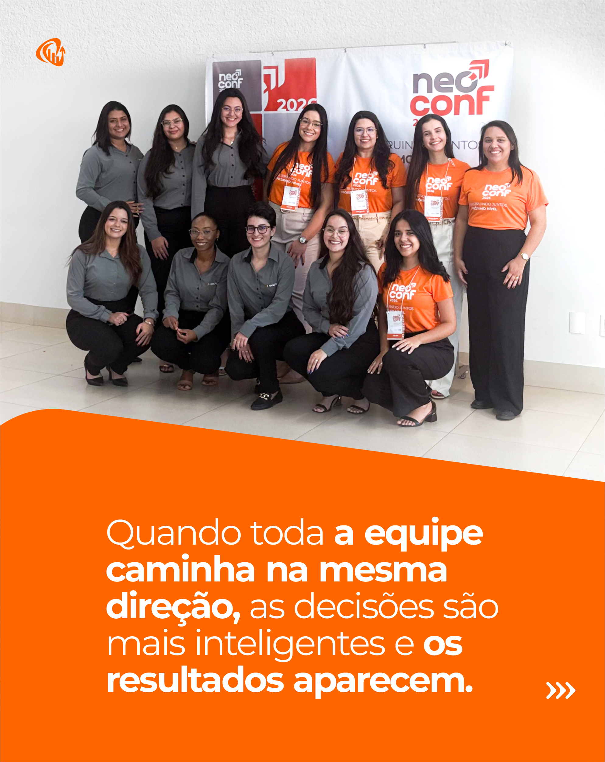 Equipe da Neocon reunida durante evento de capacitação.